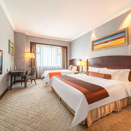 Grand International Hotel Canton Esterno foto