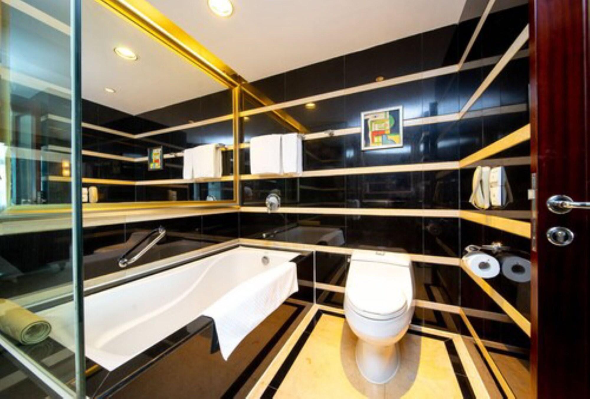 Grand International Hotel Canton Esterno foto