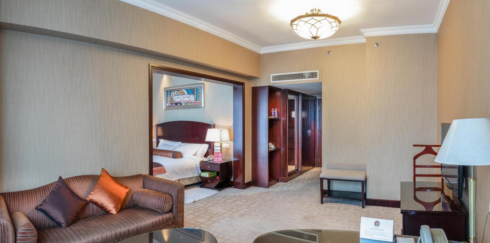Grand International Hotel Canton Esterno foto