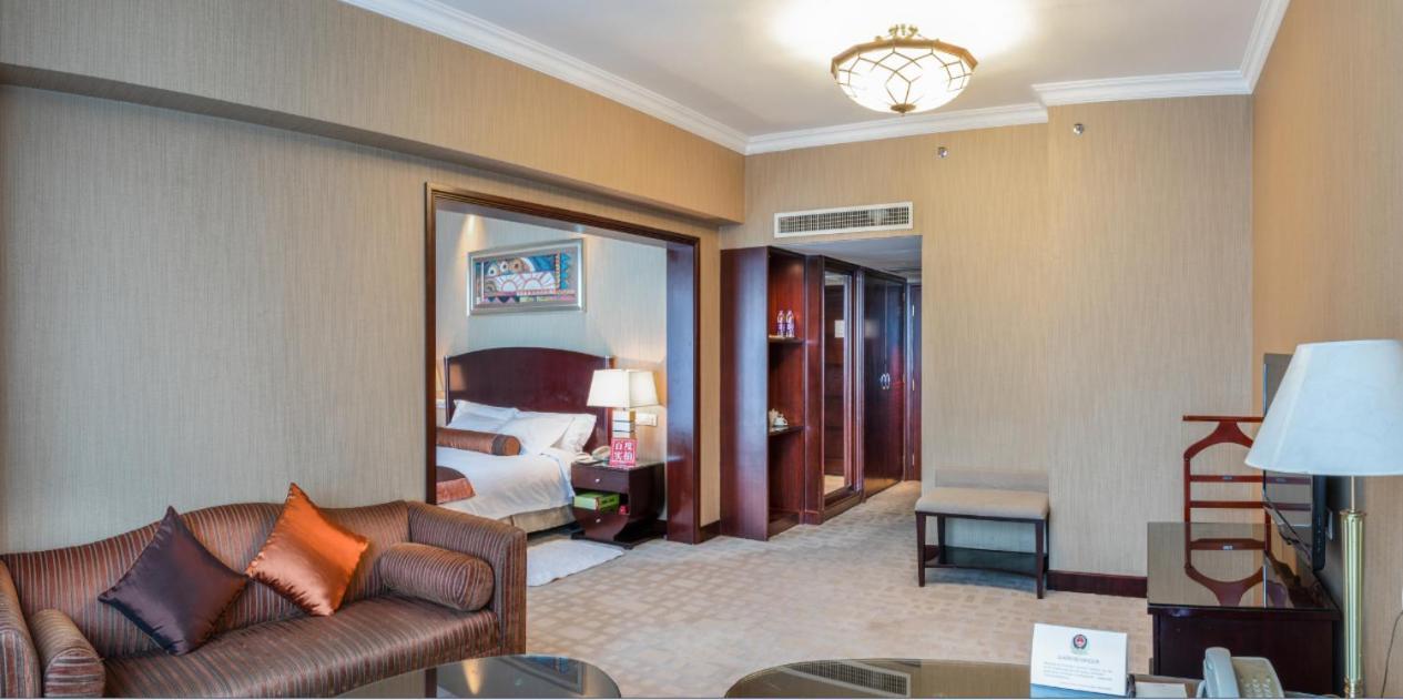 Grand International Hotel Canton Esterno foto