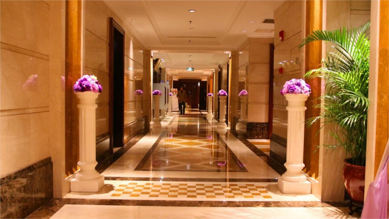 Grand International Hotel Canton Esterno foto