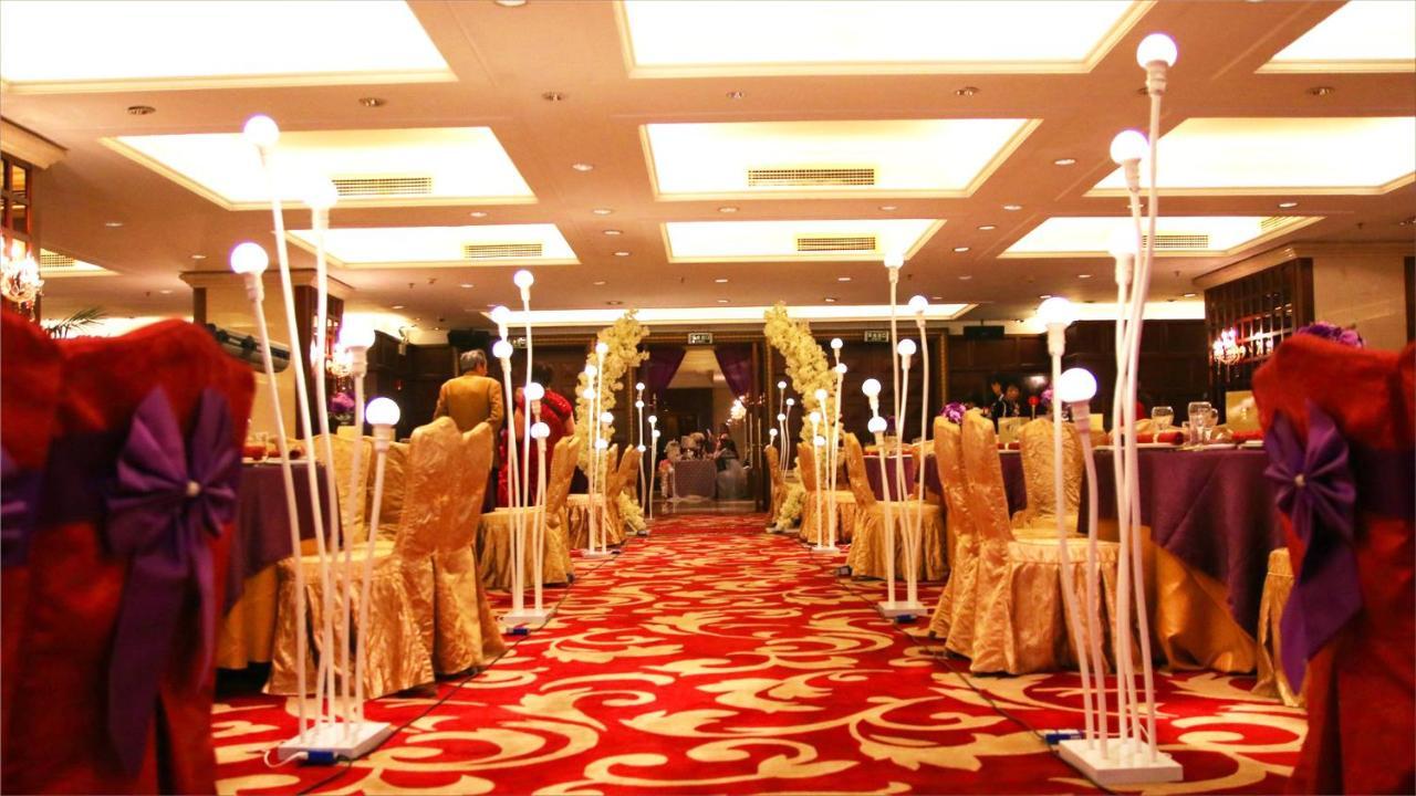 Grand International Hotel Canton Esterno foto
