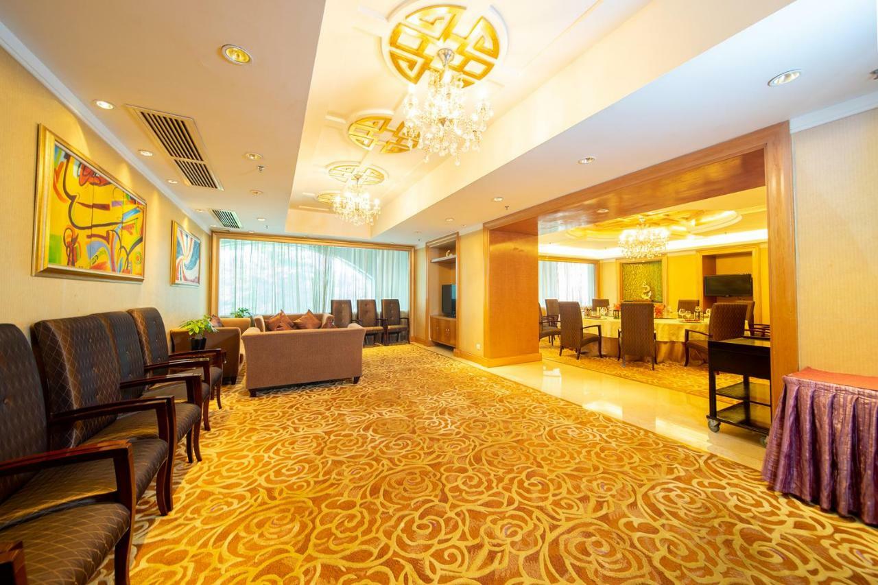 Grand International Hotel Canton Esterno foto