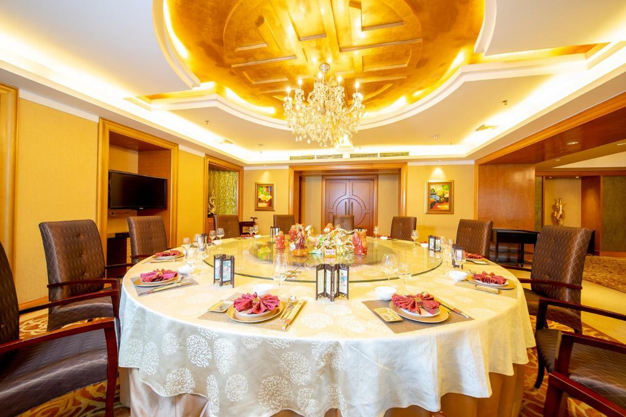 Grand International Hotel Canton Esterno foto