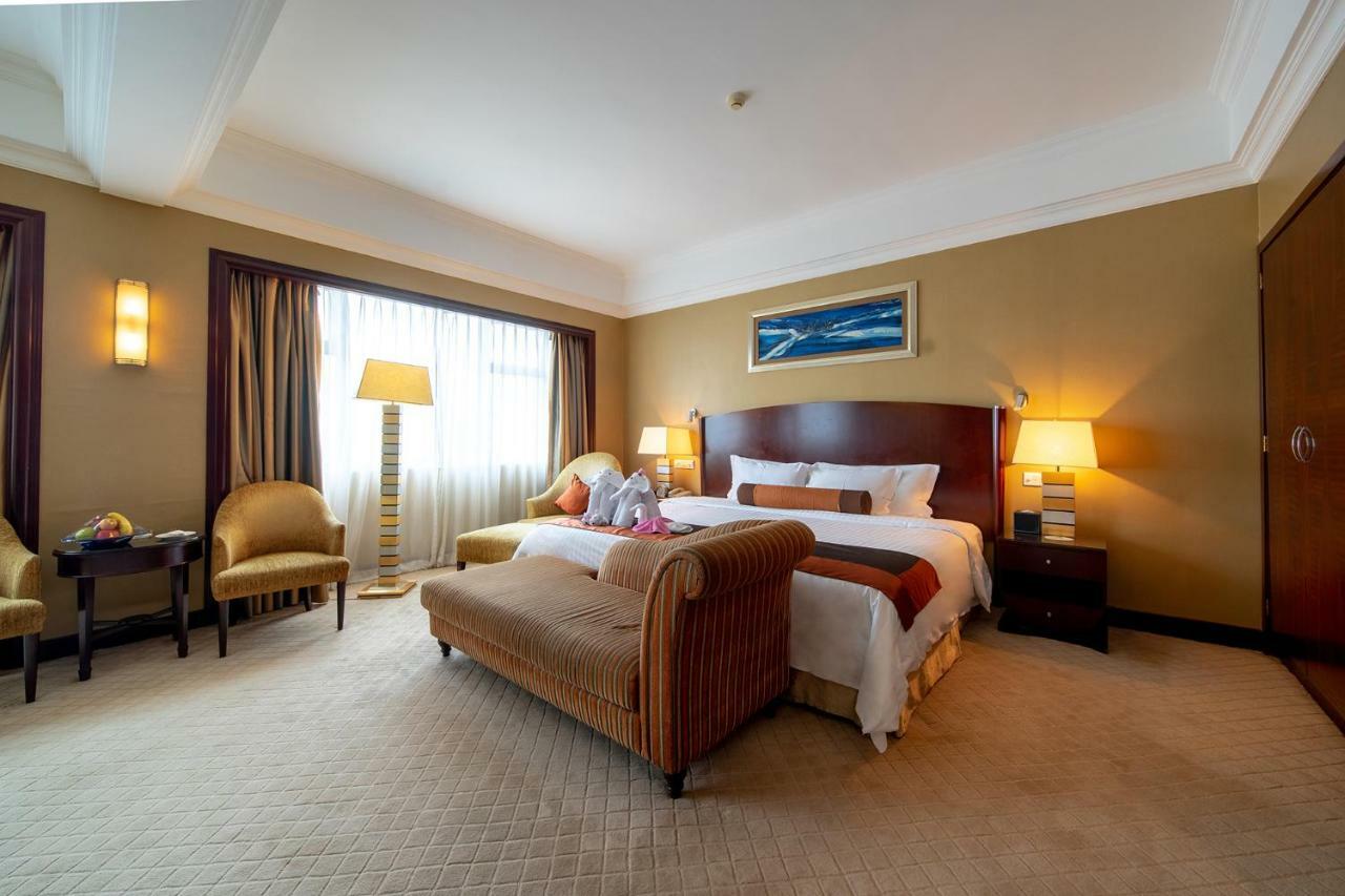Grand International Hotel Canton Esterno foto