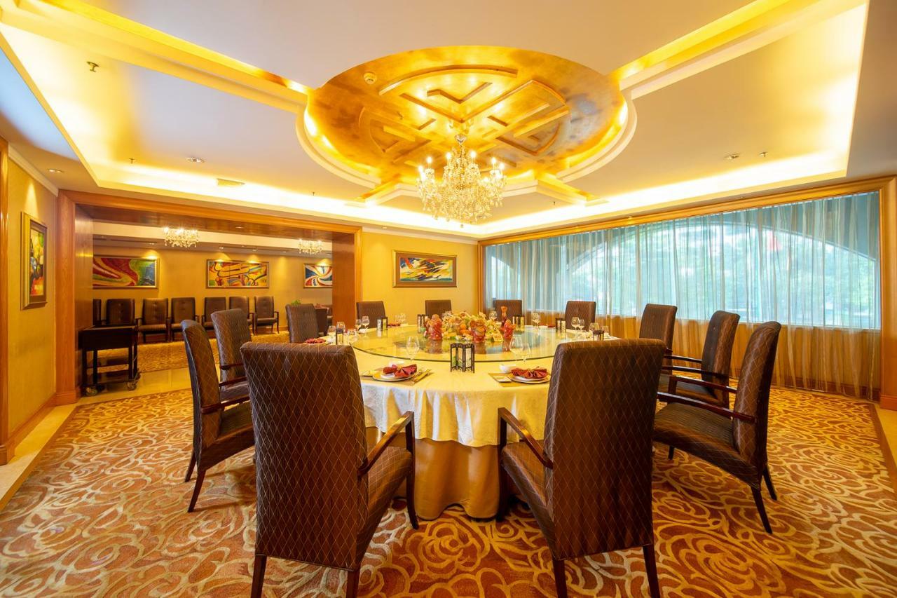 Grand International Hotel Canton Esterno foto